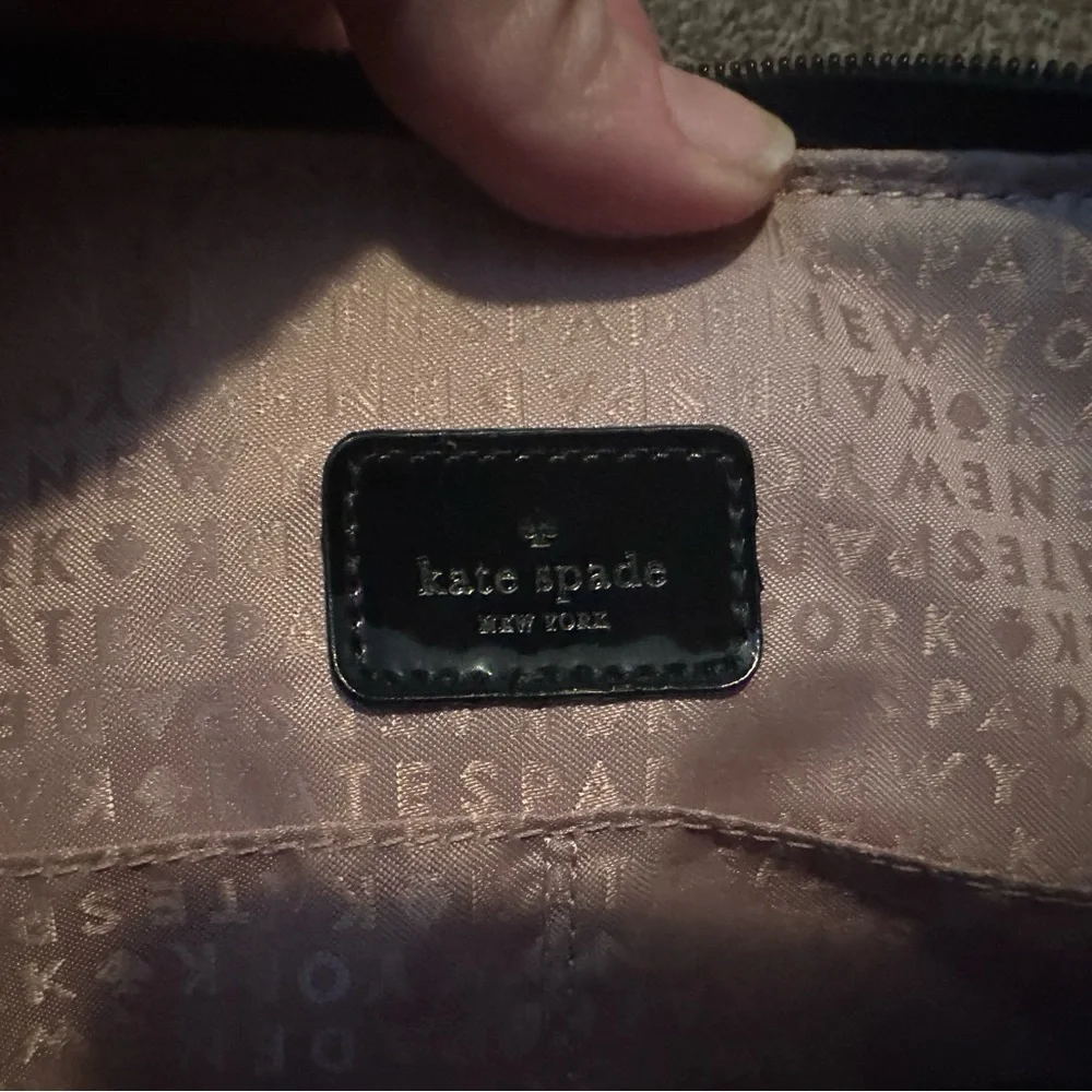 Kate Spade Cherry Terrace Jeralyn Patent tote medium w dust bag - Picture 5 of 6